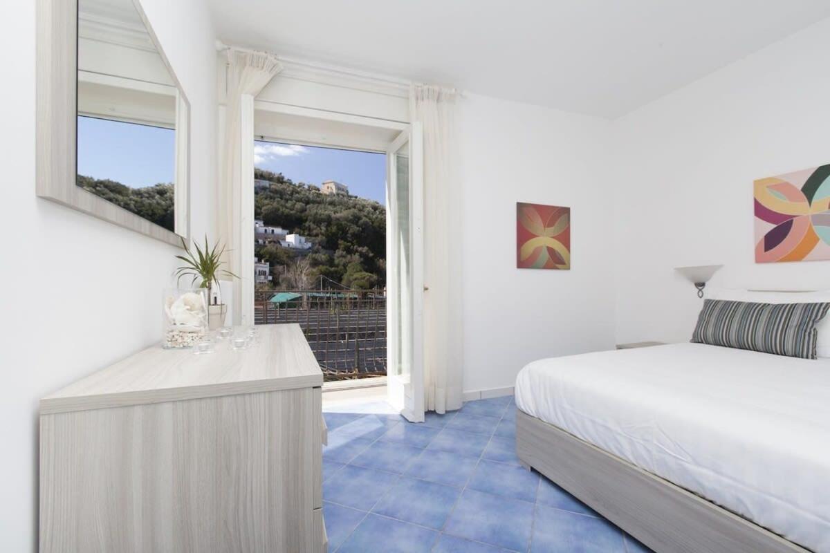 Tetto Bianco Apartment Massa Lubrense Exterior photo